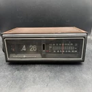 Vintage General Electric 7-4300E Flip Clock Am Fm Radio. Fixed Price $129.99.