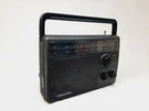 Vintage Realistic Am Fm Radio Boombox Catalog Number 12-686 Works Great. Fixed Price $39.99.