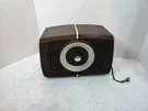 Antique Rca Victor X-551 Bakelite Tube Radio. Fixed Price $50.00.