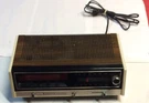 Vintage Zenith Clock Radio Model H461W - Works. Fixed Price $15.40.