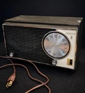 Vintage Zenith N722 Am Fm Tube Radio Mid Century Atomic Retro Black Tested Works. Fixed Price $99.99.