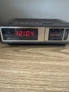 Vintage Sears Model 564.23152350 Am Fm Electronic Clock Radio Alarm Untested. Fixed Price $20.00.