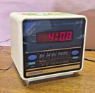 Vtg Soundesign Am/fm Electronic Digital Clock Radio W/alarm #3634 Cream - Works. Fixed Price $12.95.