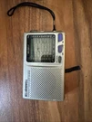 Bell Howell Fm/mw/sw 9 Band World Receiver. Fixed Price $12.99.