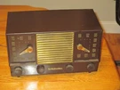 Antique 1952 Rca Victor "townley" 2-XF-931 Table Tube Radio-works. Fixed Price $59.95.