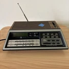 Vintage General Electric Am Fm Weather Tv Alarm Clock Radio Model 7-4687B. Fixed Price $35.00.
