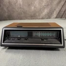 Vintage Am Fm Clock Radio Walnut Wood Grain Model 7-4665B General Electric. Fixed Price $22.00.