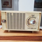 Vintage 1966 General Electric "ge" Radio Model T1175B - Nice. Fixed Price $39.00.