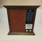 Vintage Rca RLC51S Pecan Wooden Radio - Tested. Fixed Price $30.00.