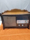 Vintage Antique Rca Victor RHC37L Maple Am/fm Solid State Radio, Works.. Fixed Price $29.95.