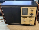 Vintage Zenith E430W Am / Fm Radio Hi Performance Tuned R.f. Works Good. Video. Fixed Price $75.00.