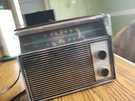 Vtg Ac Dc Truetone Portable Am/fm Transistor Radio Japan 517 Sold For Parts Only. Fixed Price $17.20.