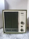 Vintage Mcm Rca Rzc 222G Avacado Snow Green Am/fm/afc Retro Radio 23042167. Fixed Price $10.00.