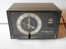 Vintage General Electric Am Retro Alarm Clock Radio Model C1401A Works Oop. Fixed Price $19.00.