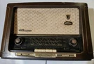 Old Grundig Tube Radio 3043 3D Klang Table Top Wood Case Germany. Fixed Price $375.00.