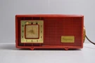 Vintage Magnavox Model AM-20 Tube Radio Works Collectible Electric Mcm. Fixed Price $148.75.