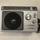 General Electric Vintage 1980 Wired Fm/am 7-2881C Radio Works Well. Fixed Price $39.99.