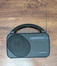 Vtg Magnavox AE2100 Am Fm Portable Radio Ac/dc Band Antenna Tested Works! Euc. Fixed Price $14.99.