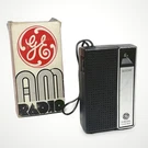Vintage 1970S 80S General Electric 7-2705B Am Handheld Radio W/ Box. Fixed Price $23.99.