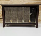 Zenith Radio Vintage "the Glissando" Classic Tested Working Model Z434W. Fixed Price $85.00.