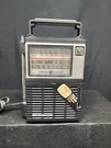 Vintage #7-2929A Am/fm Way Power Portable Radio Working See Pics. Fixed Price $15.00.
