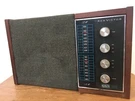 Vintage 1960S Rca Victor Solid State Am Fm Tabletop Radio Walnut RHC25W Works. Fixed Price $79.99.