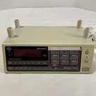 Space Maker Am Fm Clock Radio And Message Center 7-4280A. Fixed Price $16.50.