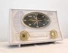 Rca Victor Model 1-C-1E "the Trimflair" Am Clock Tube Radio Parts/repair 1960. Fixed Price $35.00.