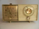 Vintage Circa 1968 Am Clock Radio Model C-413C Bell White Wwood Grain -works. Fixed Price $64.99.