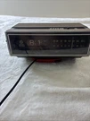Vintage General Electric Clock Radio Model 7 4305B Retro Works Perfectly. Fixed Price $41.40.