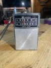 Windsor Solid Antique Pocket Radio Approx 1968. Fixed Price $18.99.