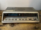 Vintage General Electric Fm/am Dual Alarm Digital Clock Radio 7-4663A Works. Fixed Price $34.47.