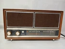 Vintage Westinghouse Am/fm, Twin Speaker, Table Top Radio, Model # H915N6. Fixed Price $120.00.