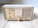 Vintage 1960S Motorola Am Tabletop Radio W/ Alarm Clock Off White. Fixed Price $30.24.
