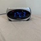 Vintage Emerson Research Smartset CKS1862 Am/fm Dual Alarm Clock Radio - Tested. Fixed Price $19.99.