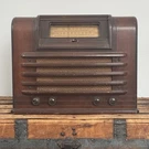 Vintage Radio Silvertone 7108 Am Sears Roebuck 1934 Wood Cabinet Battery Op.. Fixed Price $92.41.