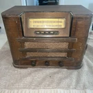 Silvertone Model 7036-A Tube Radio Powers (needle Does Not Move) Buttons Work. Fixed Price $199.99.