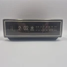 General Electric Flip Clock Radio Alarm 7-4305D Works Great!. Fixed Price $150.00.