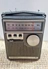 Vintage Lloyds Am-fm Dual Power Radio S#283A M#N722 FC203-2-G1084. Fixed Price $49.95.