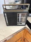 Vintage 7-2963 General Electric 7-BAND Weather Cb Tv Am/fm Radio Ac/dc Works. Fixed Price $39.00.