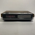 Ge Digital Alarm Clock 7-4633D Am Fm Battery Backup Wood Grain Works Crackle. Fixed Price $30.77.