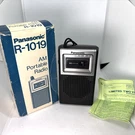 Vintage Panasonic R-1019 Am Portable Transistor Radio W/box Working Order. Fixed Price $20.00.