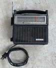 Vintage General Electric Model 7-2810G Two Way Power Am/fm Radio. Fixed Price $15.67.