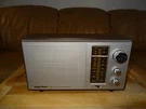 Radio Shack MTA-16 Am/fm Table W/ Lighted Dial Sound. Fixed Price $20.00.