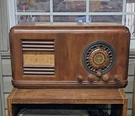 Montgomery Wards Airline Radio. Fixed Price $125.00.
