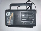 Vintage Model 7-2662A With 2-BAND Portable Am/fm Radio Receiver Tested Works. Fixed Price $25.00.