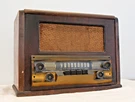Silvertone Model 8052 Am 6 Tube Radio Wood Push Button Tabletop - 1949. Fixed Price $55.25.