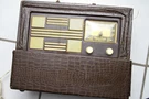 1948 Sparton 6AM06 Leatherette Unique Lucite Acrylic Amber Handle Tube Radio. Fixed Price $80.00.