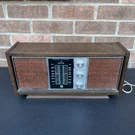 Rca Solid State Am Fm Stereo Radio RLC84W-K Walnut Works With Dusty Switches. Fixed Price $39.99.