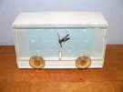 Vtg. Philco Model K777-124 Am Vacuum Tube Clock/radio For Parts/repair. Fixed Price $30.00.